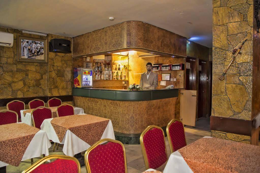 Golden Oasis Mascate