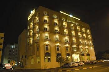 Golden Oasis Hotel